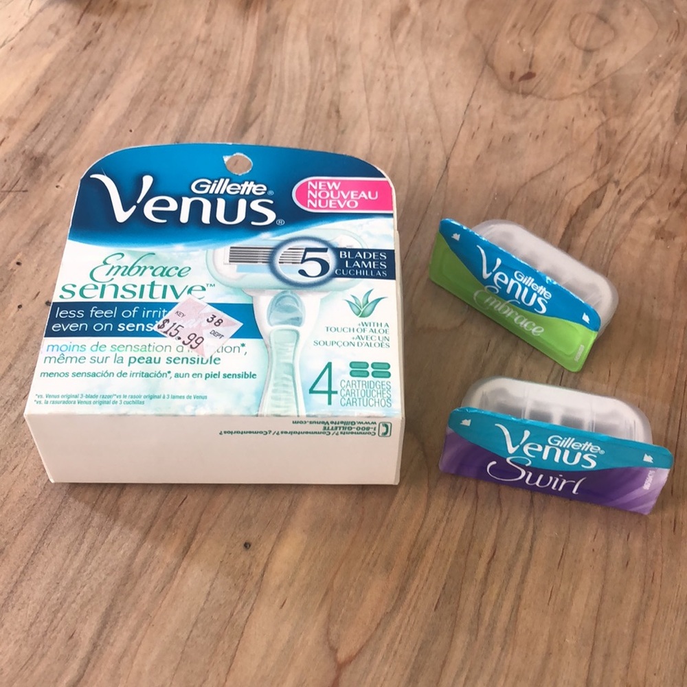 6 Gillette Venus Blades Unopened